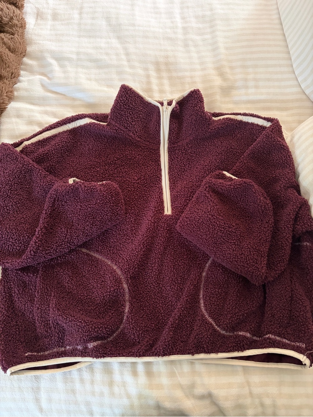 Old navy maroon fleece size XL